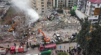 AFAD'tan Yeni Açıklama Depremin Büyüklüğü 7.7