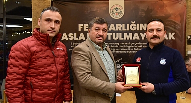 Aytekin Şenlikoğlu'ndan Afet Bölgesinden Dönen Personellere Teşekkür Plaketi