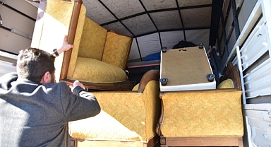 Giresunlulardan Depremzedelere Ev Eşyası Yardımı