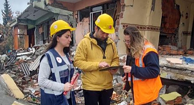 Giresun Belediyesi'nden Deprem Bölgesindeki Hasar Tespit Çalışmalarına Destek