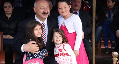 Başkan Çebi'den 23 Nisan Mesajı