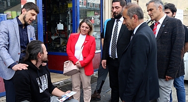 Memleket Partisi Of ve Hayrat'ta Esnafı Ziyaret Etti