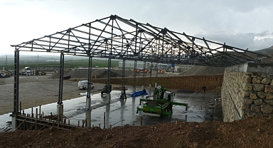 Çatıdan Düşen 19 Yaşındaki İşçi Hayatını Kaybetti