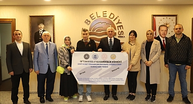 Eğitimcilerden Sarıalioğlu'na Teşekkür Ziyareti