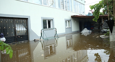 Fatsa'da Sağanak Su Baskınına Sebep Oldu