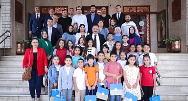 Vali Hatipoğlu Çocuk Kabul Günü'nde Çocuklarla Buluştu