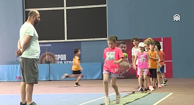 20 Bin Çocuk ve Genç Yaz Tatilini Spor Yaparak Geçiriyor