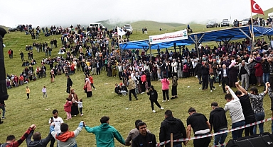 24. Karaovacık Otçu Göçü Yayla Festivali Yapıldı