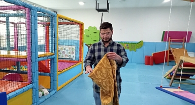 Aldığı Eğitimle Otizmi Aşan Kerim, Otizmli Bireylerin Ailelerine Destek Oluyor