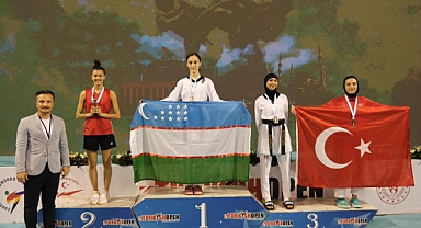 Trabzon Büyükşehir Belediyespor Sporcusu Gurutlandırdı