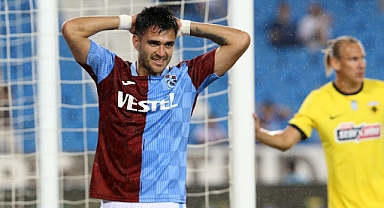 Trabzonspor AEK Atina ile Yaptığı Hazırlık Maçını 3-1 Kaybetti