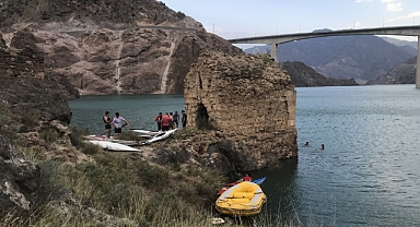 Yusufeli Barajı'nda Bot ve Kanu Turizmi Başladı