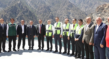 Bakan Bayraktar Yusufeli Barajı'nda İncelemelerde Bulundu