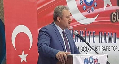 Kamu-Sen Trabzon Şubesi'nden Trabzon'un Fethi ve Ayinle İlgili Basın Açıklaması