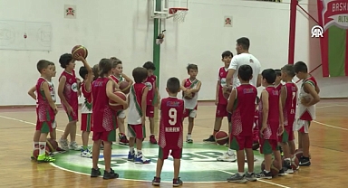 Karşıyaka Spor Kulübü Türk Basketboluna Oyuncu Yetiştirmeye devam Ediyor