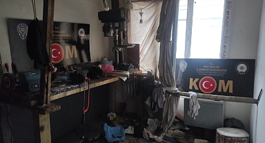 Rize'de Kaçak Silah Atölyesine Operasyon