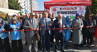Trabzon'da Filistin'e Destek İçin Kermes Düzenlendi