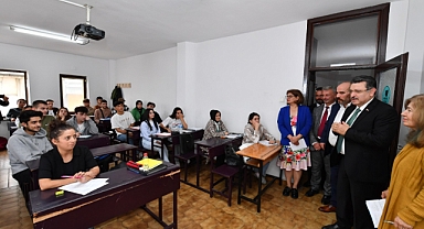 Başkan Genç Destekleme ve Yetiştirme Kurslarını Ziyaret Etti