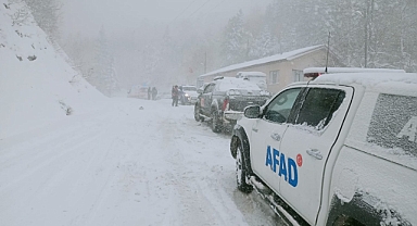 Kar Nedeniyle Mahsur Kalan 28 Kişi Kurtarıldı