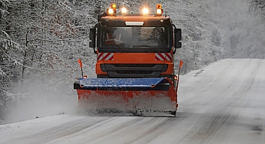Trabzon ve Rize'de Kar Nedeniyle 14 Yerleşim Yerine Ulaşım Sağlanamıyor