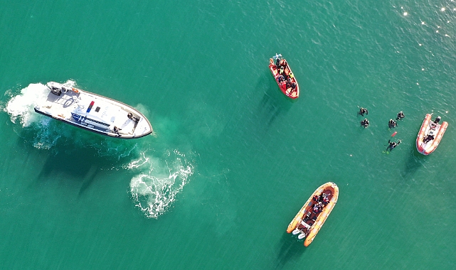 Fırtınada Kaybolan Gençlerden Birinin Cnasız Bedenine Ulaşıldı