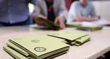 Uyarılara Rağmen Yine Oldu! Oy Vermeye Geç Kaldılar