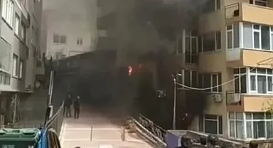 İstanbul'daki Yangında Ölü Sayısı 25'e Yükseldi