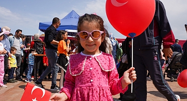 Trabzon Büyükşehir Belediyesi'nin 23 Nisan Etkinliğine Yoğun İlgi