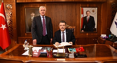 Başkan Genç, Of'ta Konuştu 