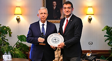 Başkan Köse Mansur Yavaş'ı Ziyaret Etti