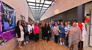 Başkan Kaya'nın Eşi Tuba Kaya Mor Pazar'da Üreten Kadınların Yanında