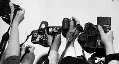 CHP Of İlçe Sekreteri Mertcan Atik Basın Bayramı'nı Kutladı