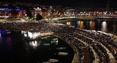 Ganita Akşamları'nda İsmail Türüt Rüzgarı