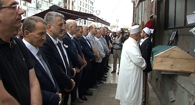 Gazeteci Ali Savaş Son Yolculuğuna Uğurlandı