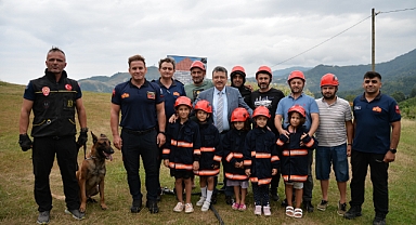 Başkan Genç, Doğa Kampında Çocuklarla Buluştu