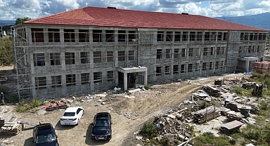 Düzce'de İsmetpaşa Ortaokulu Hızla Yükseliyor