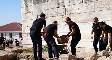 Düzce İtfaiyesi Konuralp Antik Tiyatrosu Kazılarına Destek Verdi