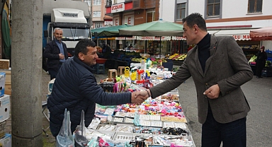 Başkan Köse, Pazar Esnafını Ziyaret Etti