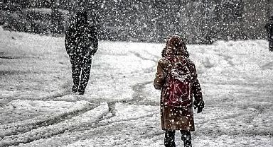 Birçok İlde Kar Nedeniyle Eğitime Ara Verildi