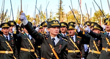 Teğmenlerin Yüksek Disiplin Kurulu Süreci Başladı