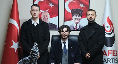 Zafer Partisi Trabzon Gençlik Kolları Öğretmenler Günü'nü Kutladı