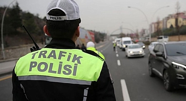 2024 Yılında 2 Bin 713 Kişi Trafik Kazalarında Hayatını Kaybetti