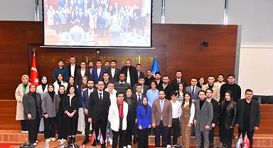 Gençler Trabzon'un Yönetiminde Söz Sahibi Olacak