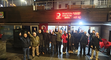 BBP Trabzon'dan Örnek Davranış! İl Yöneticileri Kan Bağışında Bulundu