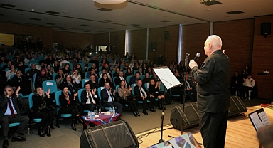 Ortahisar Belediyesi Sevgililer Günü'nü Konserle Kutladı