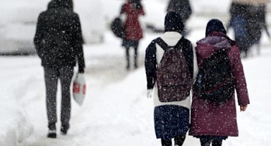 Tonya ve Şalpazarı'nda Eğitime Kar Engeli