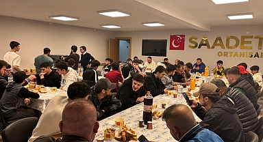 Ortahisar'da Ramazan Coşkusu: Saadet Partisi Gençlik Kolları İftarda Buluştu