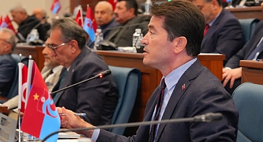 Trabzon Büyükşehir Meclisi'nde Siyasi Gerilim: Ahmet Kaya'dan AK Parti'ye Sert Yanıt!