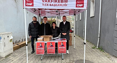 Vakfıkebir'de CHP'nin İmza Standına Silahlı Saldırı!
