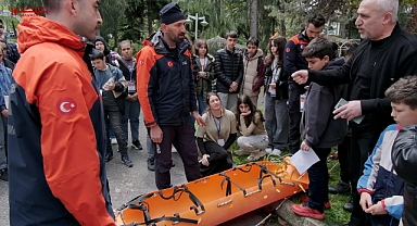 Trabzon Teknoloji Festivali, 'Hayatta Kal' Eğitim Semineri İle Başladı